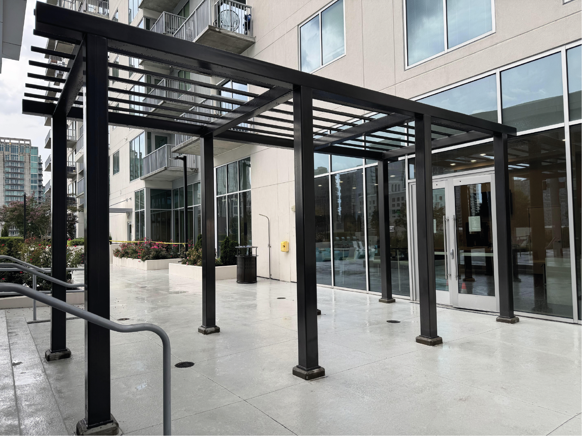 Pergola Courtyard